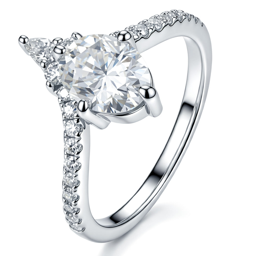 1CT Oval V-Shaped Moissanite Engagement Ring for Women