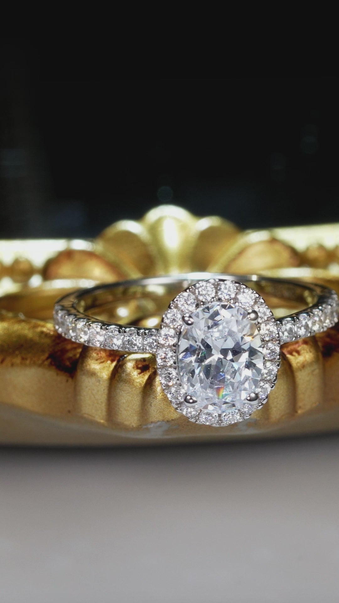 Moissanite Oval Halo Engagement Rings for Women