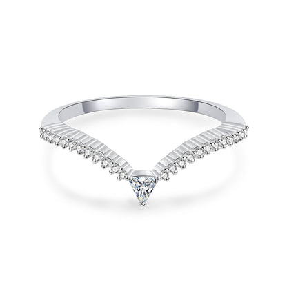 V Shaped Moissanite Curved Wedding Band for Women 0.22CT