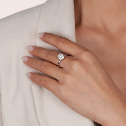 1.5CT/2CT Moissanite Solitaire Oval Engagement Rings for Women