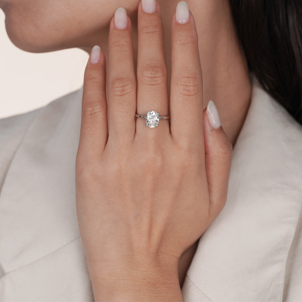 1.5CT/2CT Moissanite Solitaire Oval Engagement Rings for Women